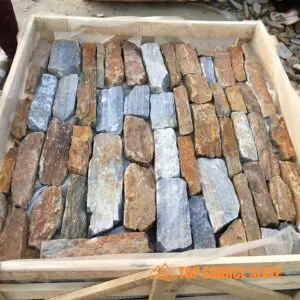 Natural loose stone cladding in an outdoor setting