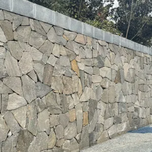 Natural quartzite random loose stones for outdoor landscaping